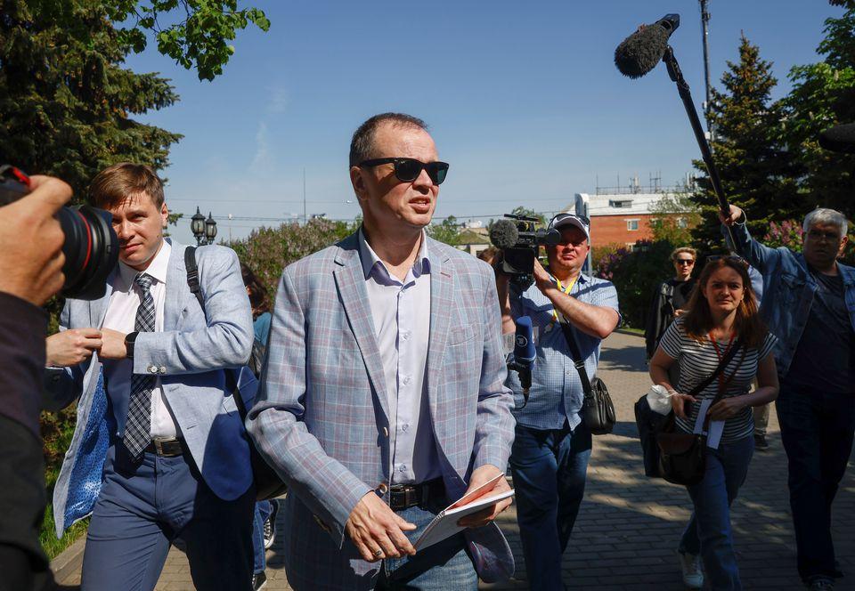 Russian prosecutor submits more material in Navalny 'extremism' case