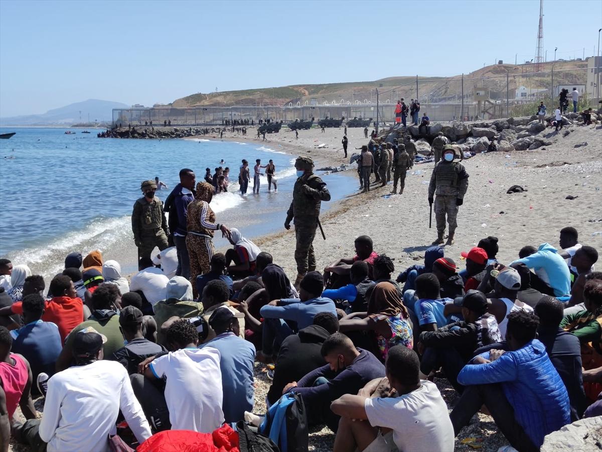 Danas na špansku teritoriju ušlo najmanje 6.000 migranata