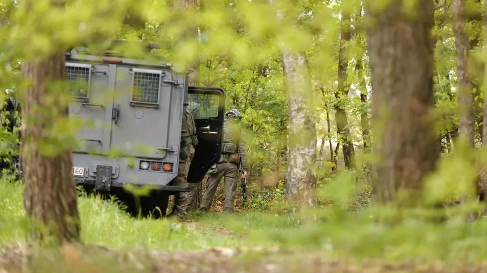 Belgian police scour national park for rogue soldier