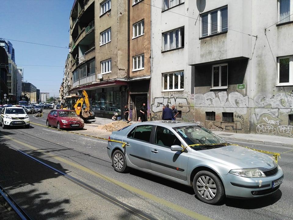 Eksplodirala plinska cijev u centru Sarajeva: Oštećena vozila, saobraćajni kolaps