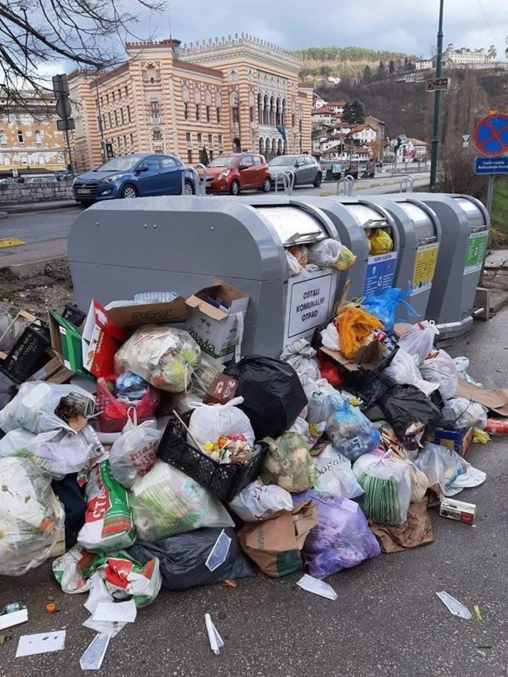 Nesavjesni građani odlagaju otpad - Avaz