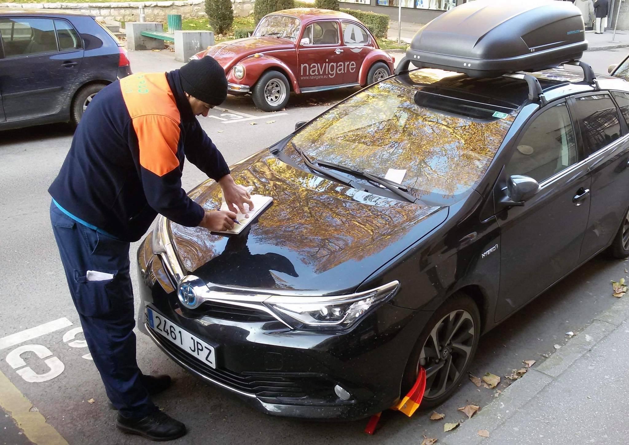 "Rad" za tri mjeseca postavio 234 blokade zbog nepropisnog parkiranja