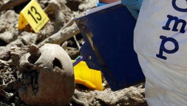 Nakon odrona zemlje otkriveni posmrtni ostaci dvije osobe, ekshumacija u toku