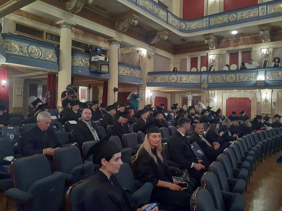 Ceremonija provomiranja na čast 71 kandidata doktora nauka - Avaz