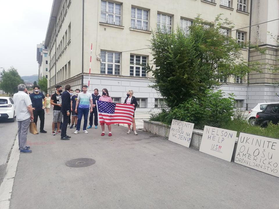 Studenti Američkog univerziteta u BiH: Tražimo diplome i poništavanje američkog državljanstva Prciću