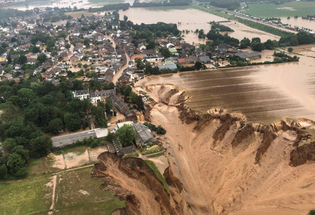 Germany's worst floods in more than 200 years have swept away homes, caused widespread devastation in various towns and villages in the western regions - Avaz