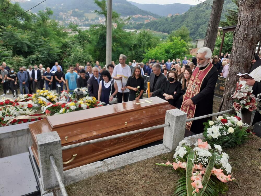 Velikan Radomir Antić sahranjen u rodnoj Srbiji nakon više od godinu