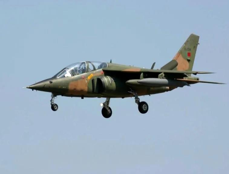 Nigeria's airforce said one of its fighter planes was "returning from a successful air interdiction mission" on Sunday when it "came under intense enemy fire which led to its crash in Zamfara state" - Avaz