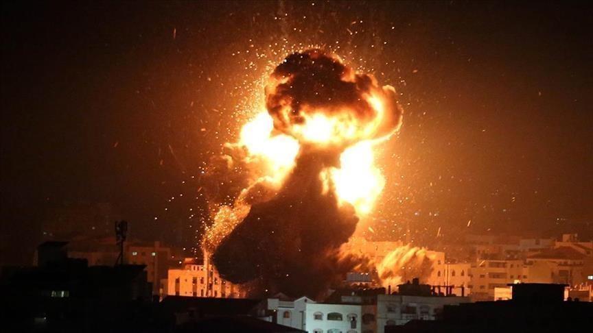 Israeli army bombs 2 military sites in Gaza