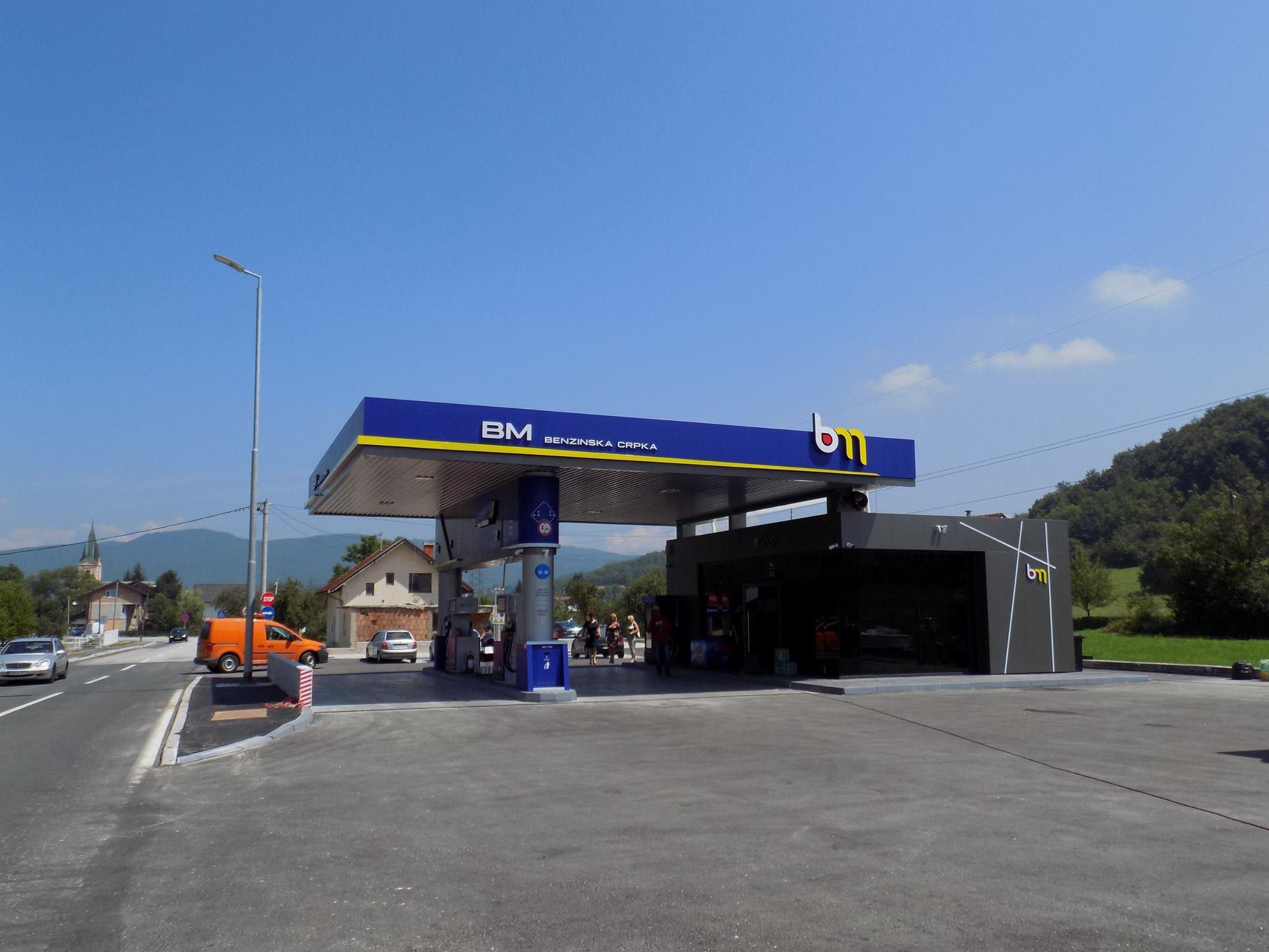 Benzinska pumpa u Lepenici - Avaz
