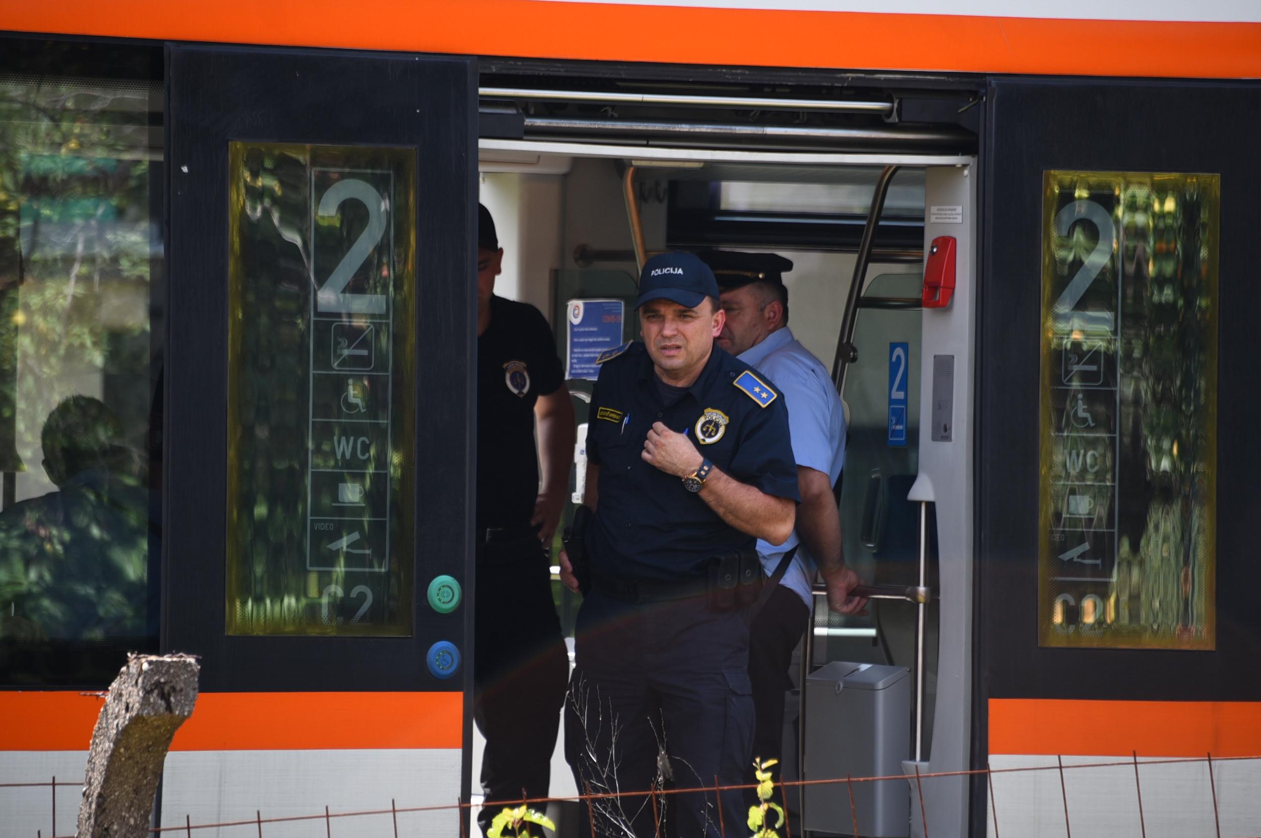 Nakon što je voz usmrtio migranta: Policija počela uviđaj, mašinovođa će biti alkotestiran