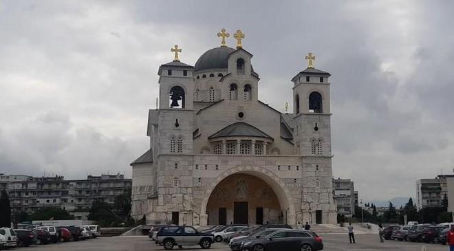 Crnogorska pravoslavna crkva: Poništiti uvjerenje kojim bi se SPC-u dao historijski kontinuitet