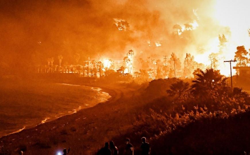 Požari bjesne u Grčkoj - Avaz
