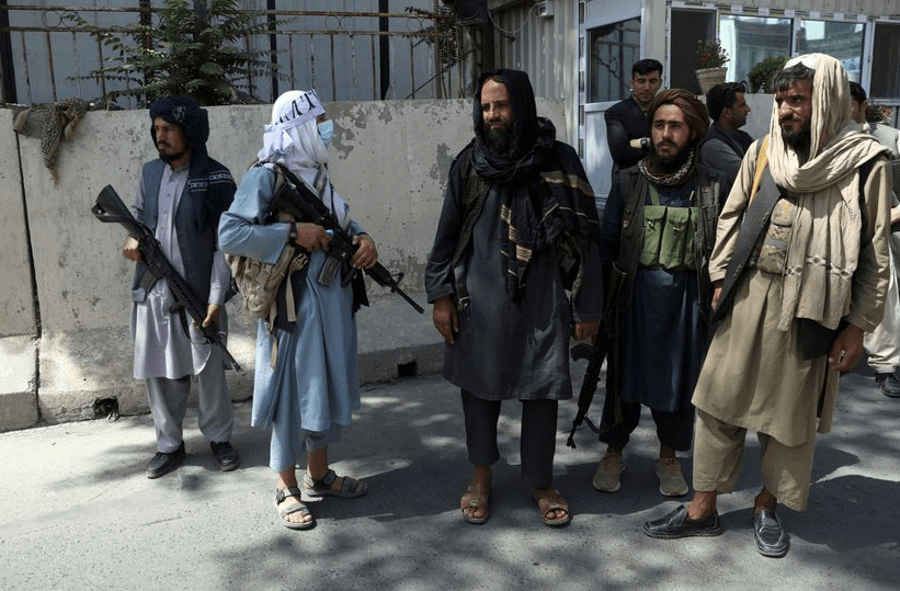 Talibani su zauzeli i Kabul, glavni grad Afganistana - Avaz