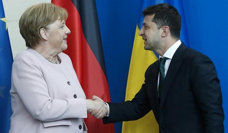Ukrajina: U Kijevu se sastali Merkel i Zelenski