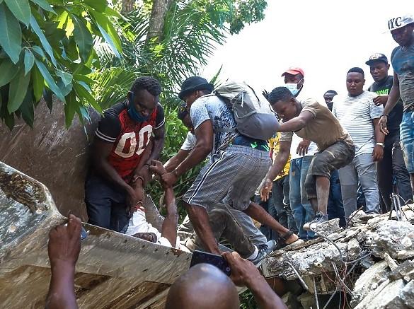 U zemljotresu na Haitiju poginulo 2.207 osoba