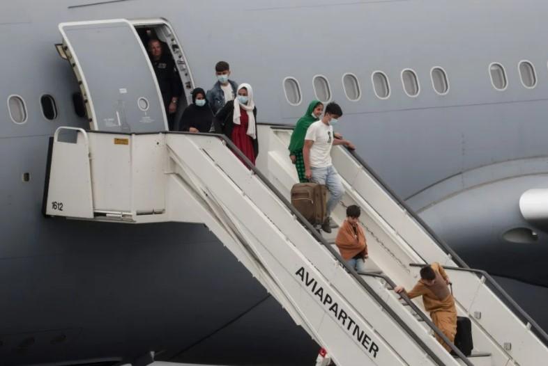 Kabul evacuation flights arrive in Belgium