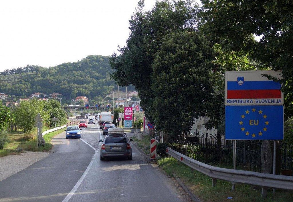 Karantin za više od 600 slovenskih učenika nakon izleta u Grčku