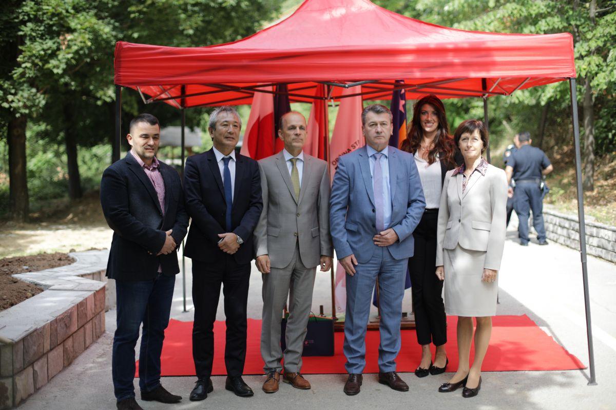 Ambasadori Češke, Japana i Nizozemske zasadili lipe u Aleji ambasadora