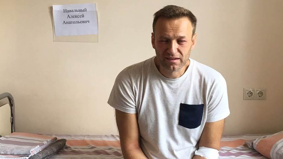 Navaljni u zatvoru - Avaz