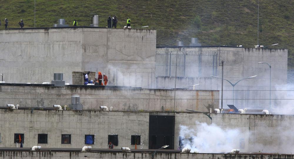 U neredima u zatvoru u Ekvadoru 29 mrtvih: Šestorica zatvorenika pronađena odrubljene glave