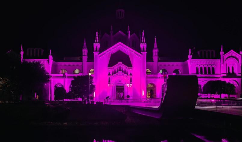 BiH večeras obojena u pink, počinje mjesec borbe protiv karcinoma dojke