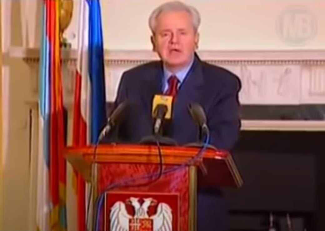 Posljednji govor Miloševića prije povlačenja 2. oktobra - Avaz