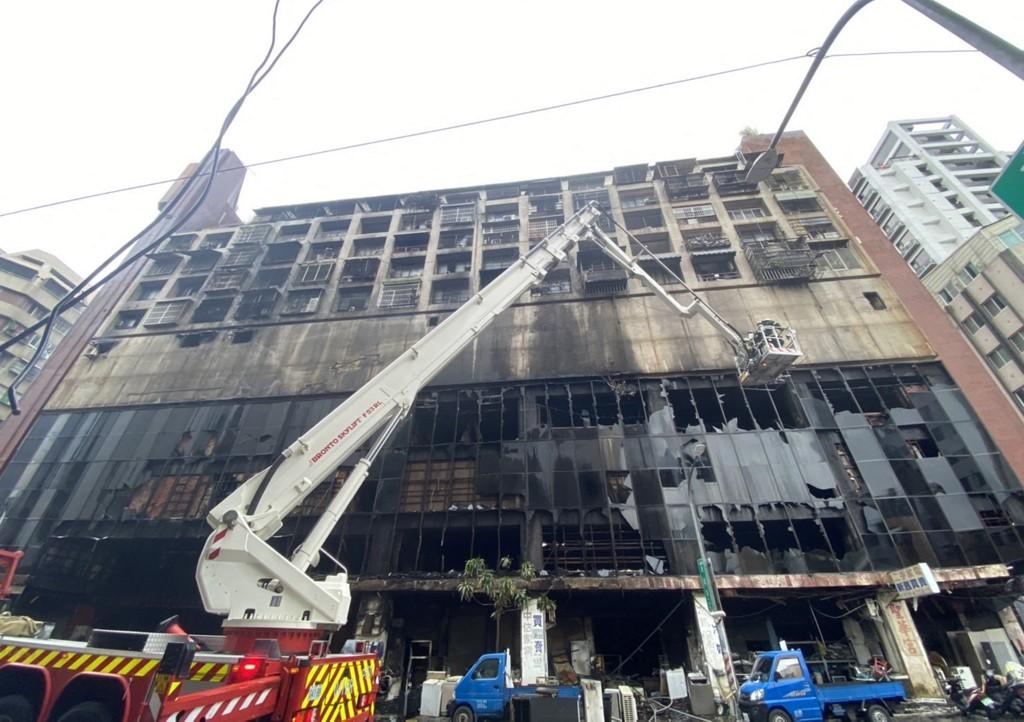 Izgorjela stambena zgrada - Avaz