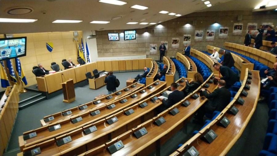 Parlament FBiH uvodi sankcije zastupnicima: Nema paušala za nedolazak