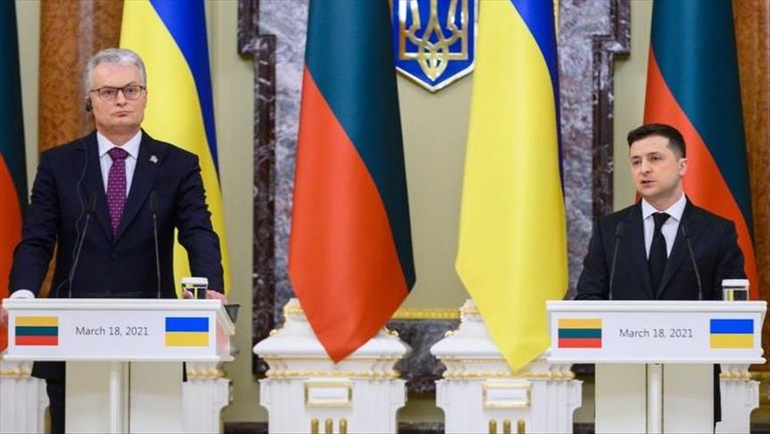 Ukrainian President Volodymyr Zelensky and Lithuanian President Gitanas Nauseda hold a joint press conference after their meeting in Kiev, Ukraine - Avaz