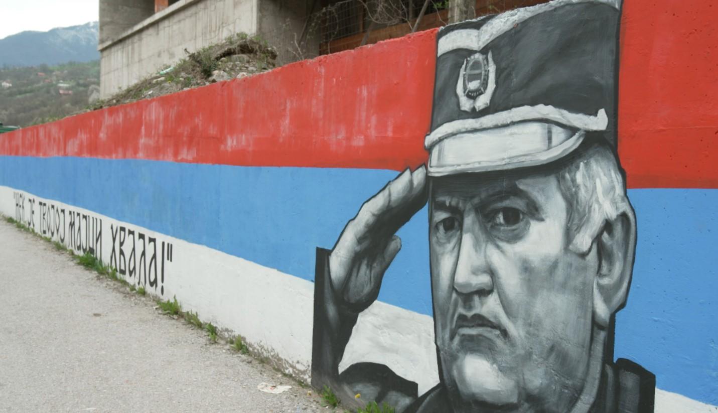 Mural ratnom zločincu u Foči - Avaz