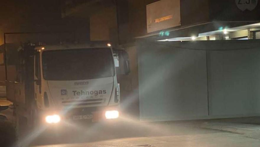 Kamion firme Tehnogas navodno večeras ispred UKC RS - Avaz