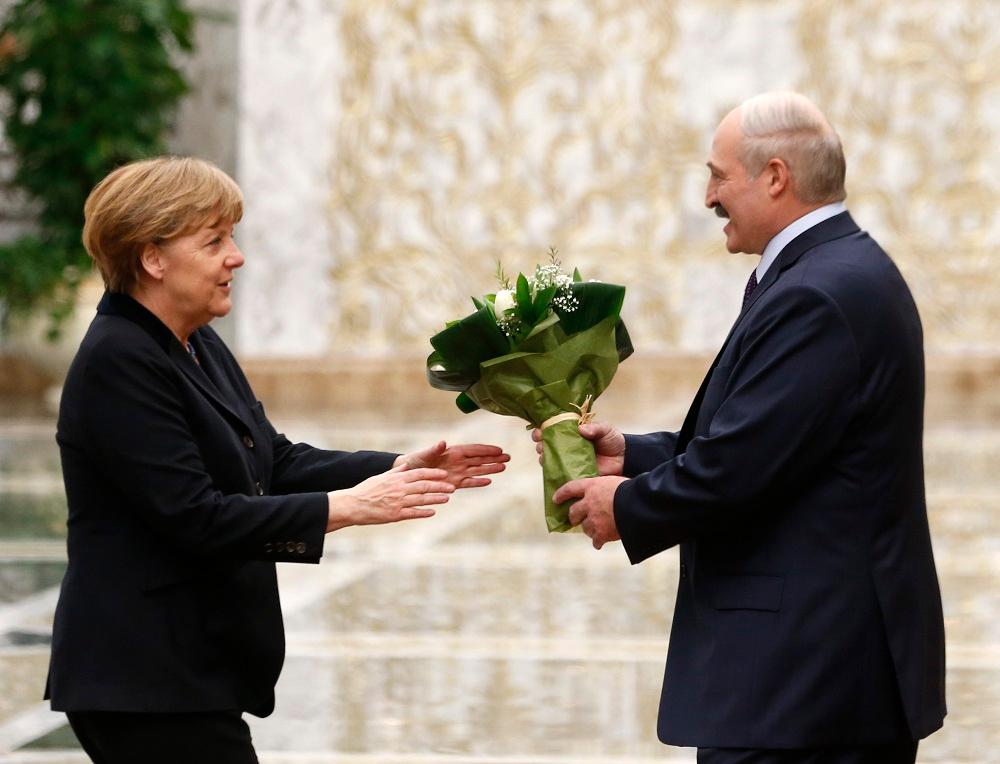 Merkel i Lukašenko - Avaz