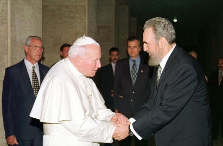 Historijski susret pape Ivana Pavla II i predsjednika Kube Fidela Kastra