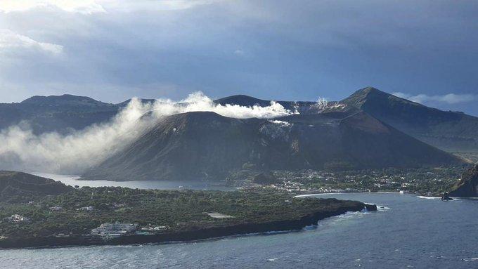 Djelimična evakuacija na ostrvu Vulkano