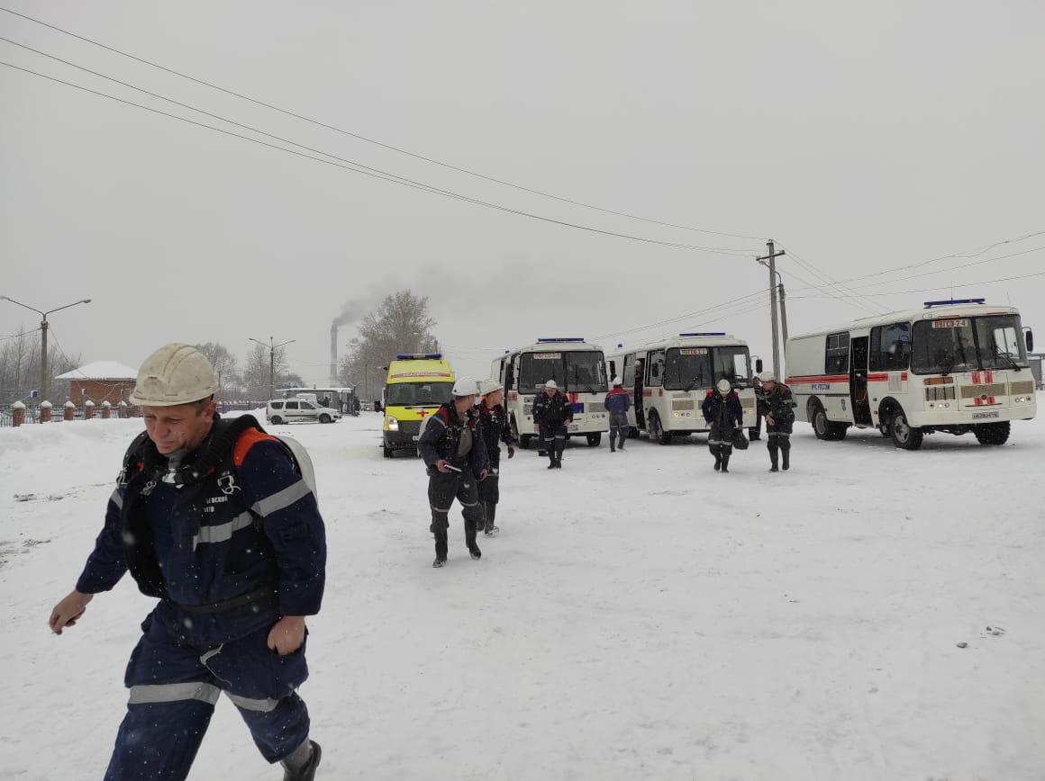 Spasioci su već spasili više od 200 ljudi iz rudnika - Avaz