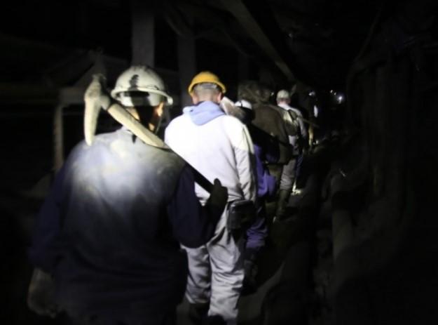 Gorka ispovijest rudara koji je bio s Raifom i Hasanom sinoć u jami u Đurđeviku: Nije svejedno nositi mrtvog čovjeka, ne znam kako ću se vratiti u jamu