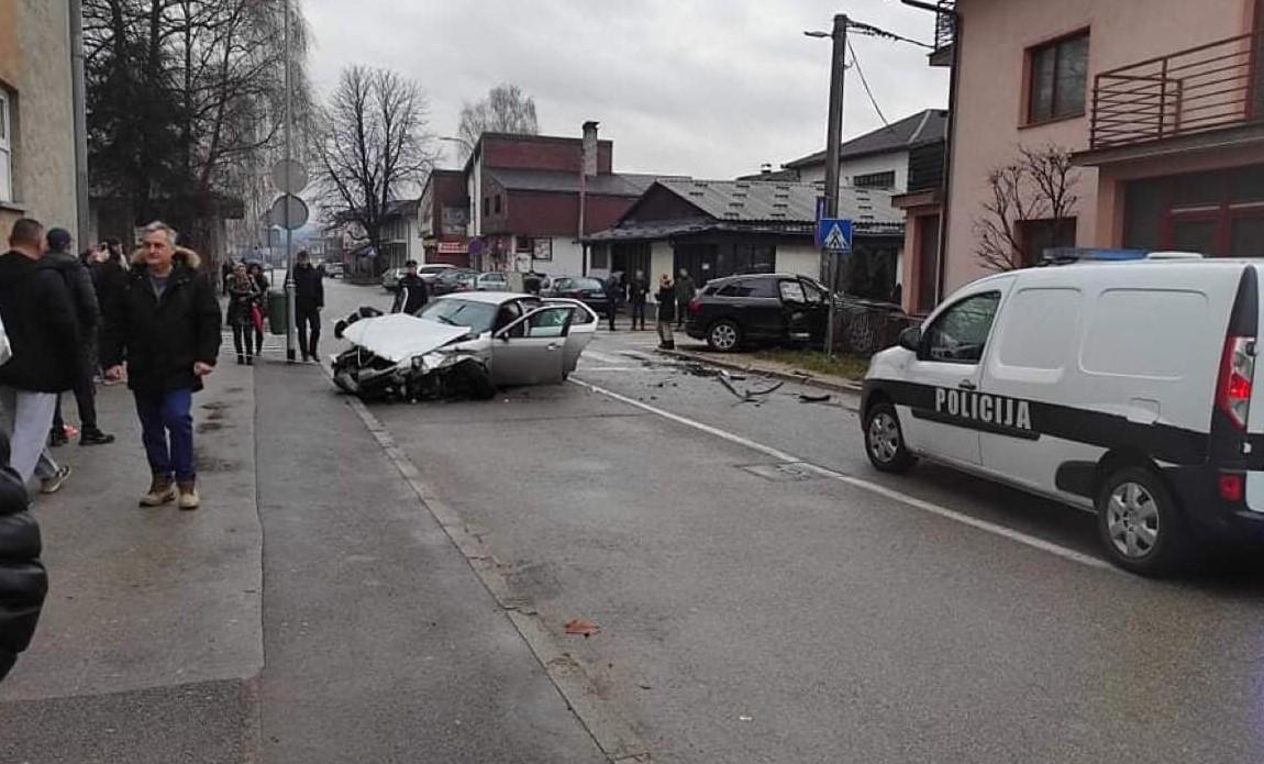 Nesreća u centru Bihaća - Avaz