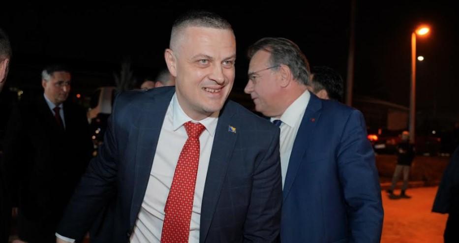 Vojin Mijatović: Dodik nije svjestan - Avaz