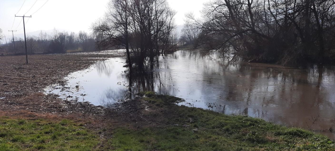 Poplave u Sprečkom polju, 10 hektara plodne ravnice pod vodom