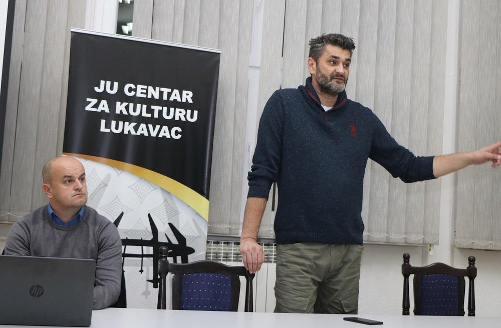 Prezentovan projekat prikupljanja ličnih predmeta žrtava genocida nad Bošnjacima u Lukavcu