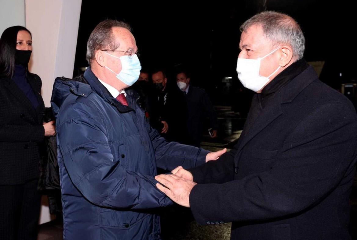 Ministar odbrane Turske stigao u Sarajevo, dočekao ga Podžić
