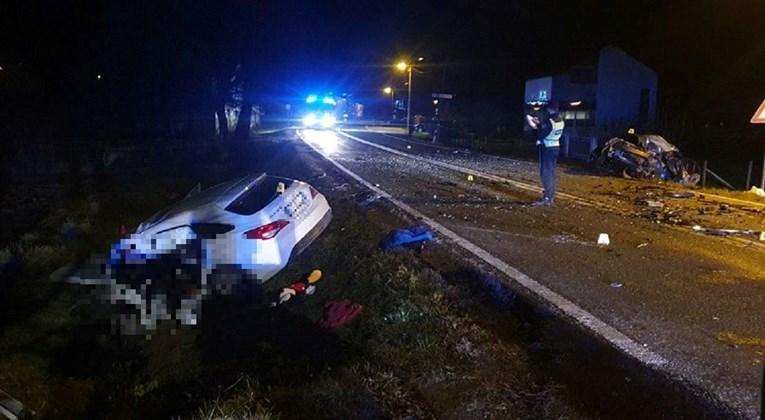 Težak sudar kod Karlovca: Otac i sin poginuli, tri osobe povrijeđene, u jednom od automobila bili državljani BiH