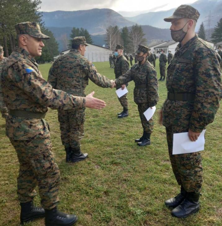 Oružanim snagama BiH pristupilo 228 vojnika - Avaz