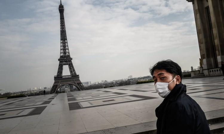 Nošenje maski na otvorenom u Parizu obavezno od danas - Avaz