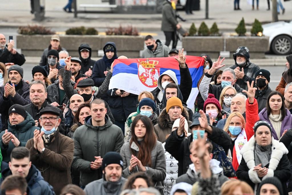 Protesti u Beogradu - Avaz