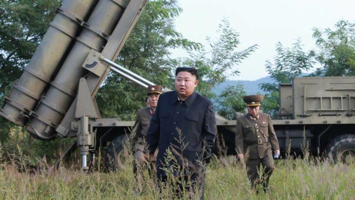 Kim je izrazio zahvalnost za dosadašnja postignuća u razvoju hipersoničnog oružja - Avaz