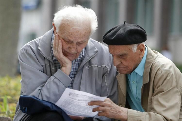 Penzioneri će danas dobiti solidarnu naknadu - Avaz