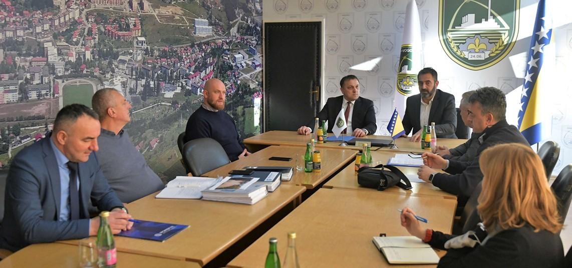 Načelnik Smajić sastao se s ministrom Dedićem i direktorom Delićem