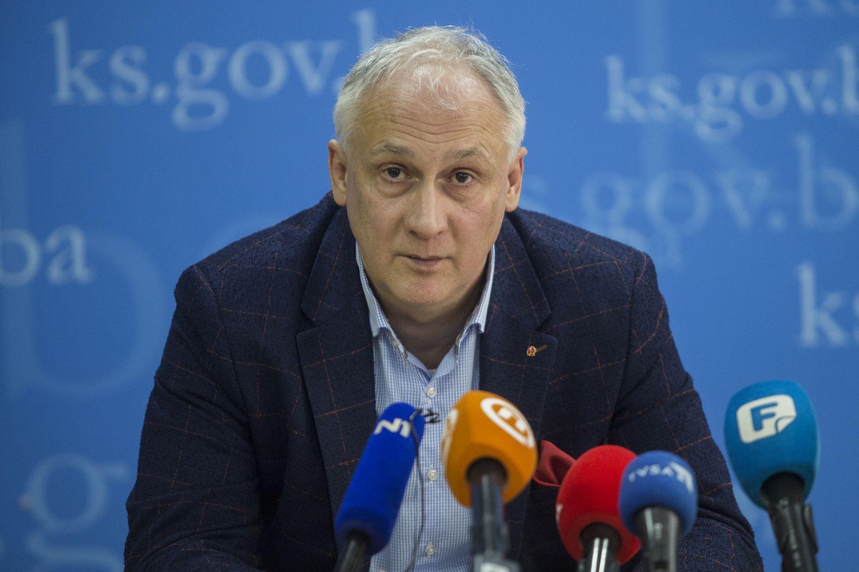 Ministar Vranić najavio popuštanje mjera u KS